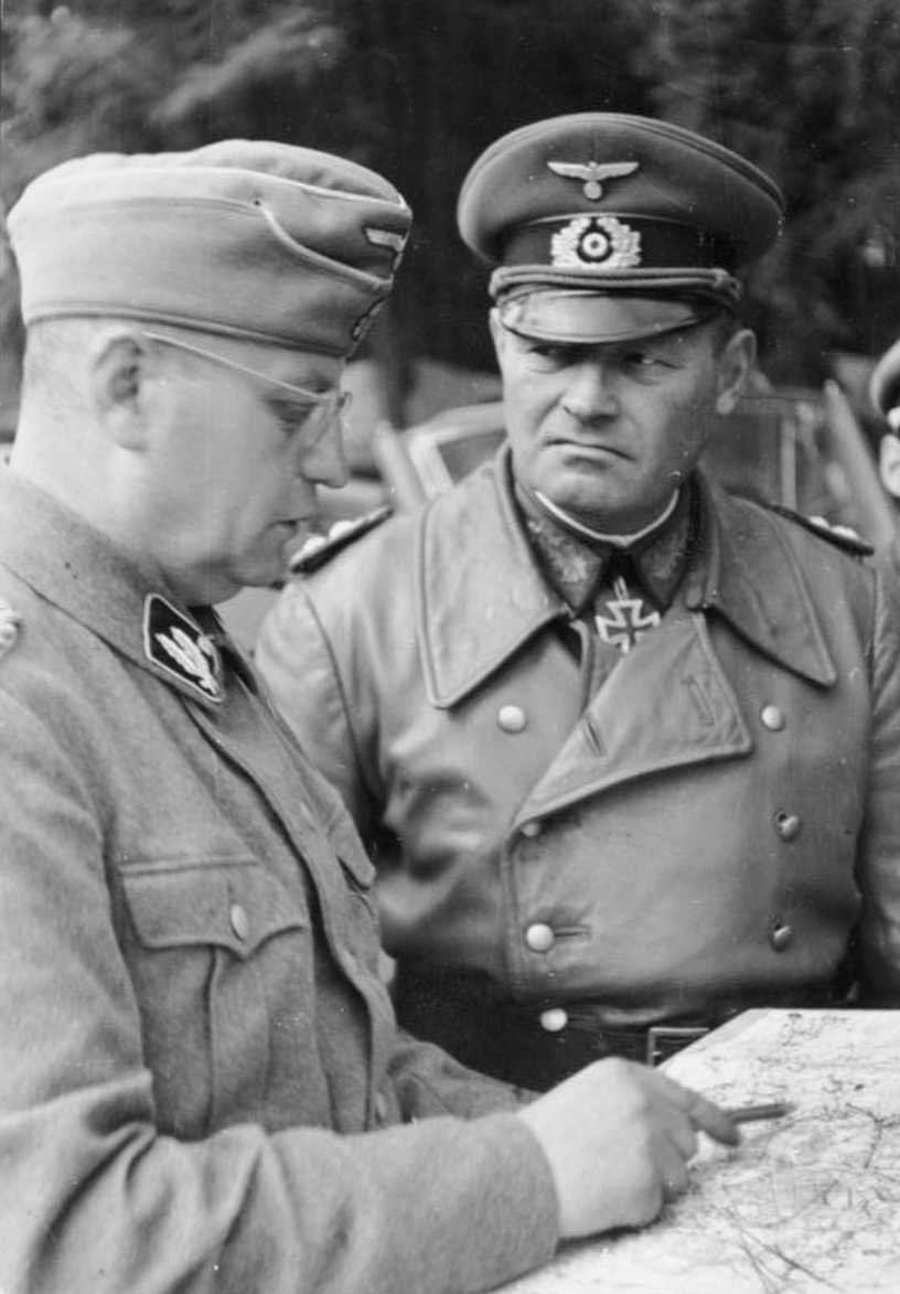 On the right is General Hoepner, commander of the 4th Panzer Group 