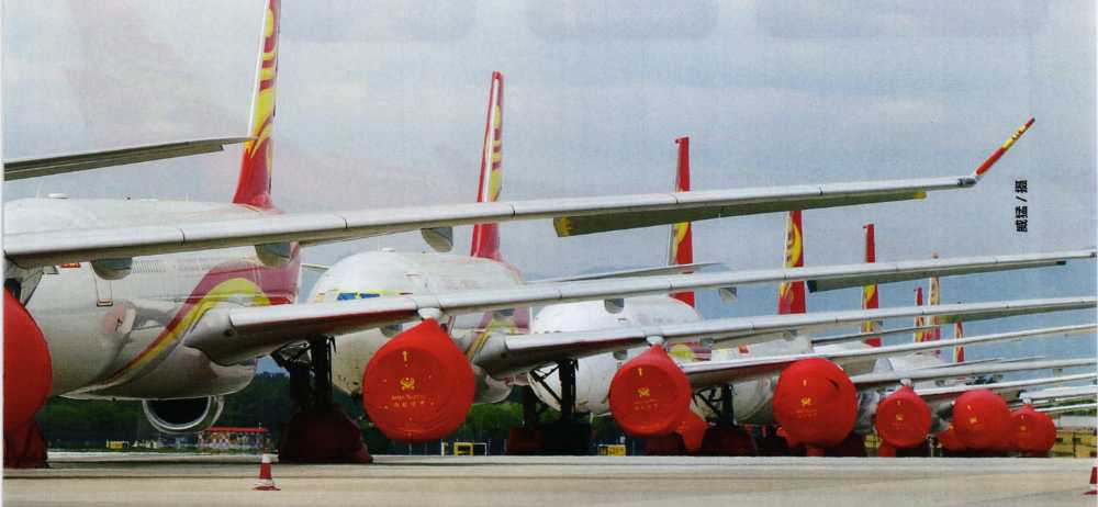 During the epidemic, flights were greatly reduced, and a large number of passenger planes were sealed. 