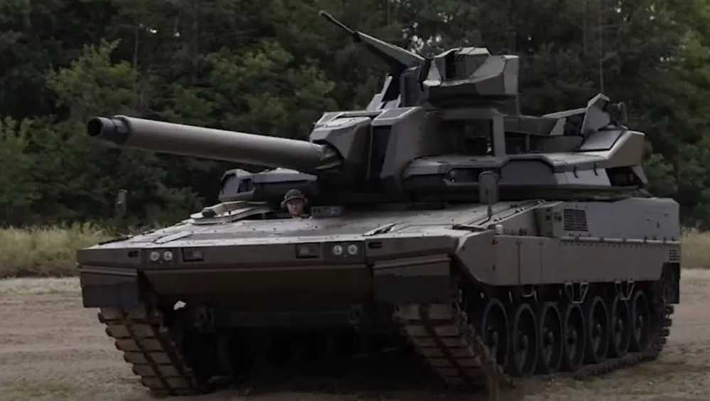 The 30mm remote weapon station carried by the EMBT main battle tank 