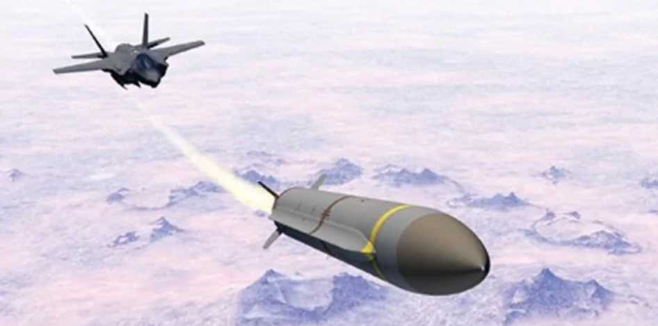 Northrop Grumman developed the concept map of the Standoff Strike Weapon (SiAW). 