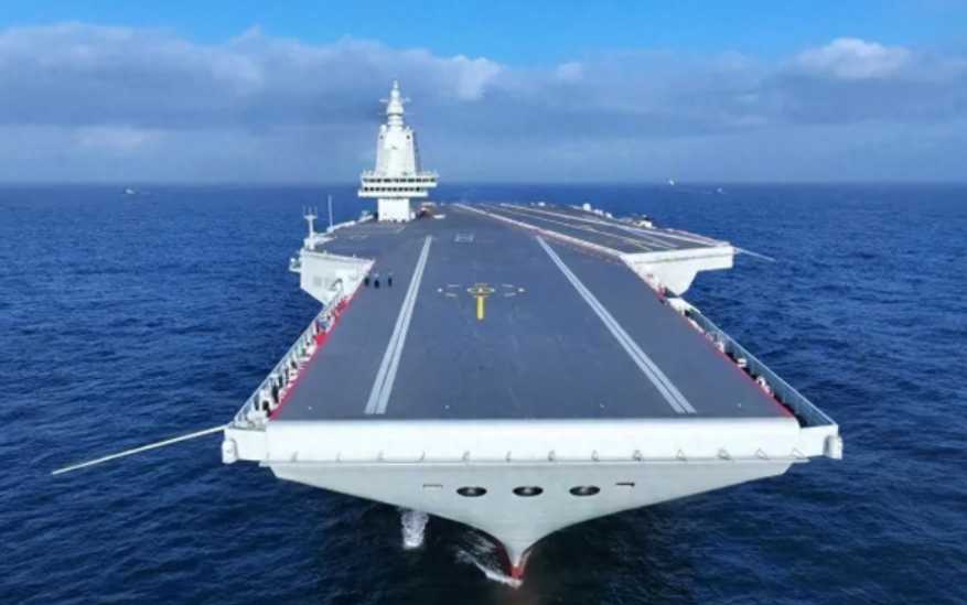 China’s 003-type aircraft carrier, which has just been sea-tested, is equipped with three electromagnetic catapults. This ship is equipped with a medium-voltage DC integrated power system, which is different from the technical route of the Ford-class integrated power system of the United States. China’s next batch of 055-class destroyers must be equipped with the same medium-voltage DC integrated power system as the 003-type aircraft carrier 