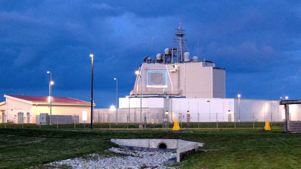 The United States launched the land-based Aegis anti-missile system in Romania in 2016, targeting the Black Sea region. The Pentagon then began to build Europe’s second land-based Aegis anti-missile system at the Rezikovo base in Poland, aiming at the Baltic region. The United States originally planned to put the anti-missile base into use in 2018, but now it is likely to be postponed until after 2023 before entering combat duty. The picture shows the Polish land-based Aegis system under construction. 