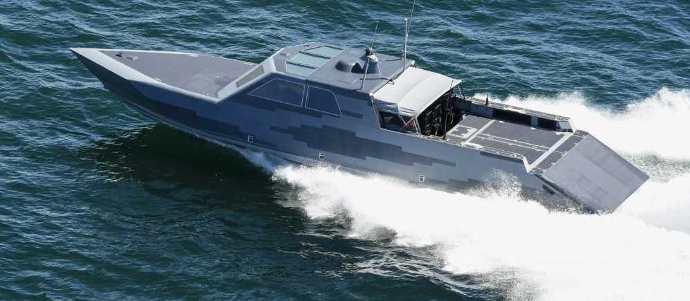 CCM belonging to the SBT-12 fleet The Mk1 medium combat boat is performing tasks at the base. This type of boat has good stealth, fast speed and long range. It is mainly used by special forces to enter and exit medium and low threat waters to perform tasks. 