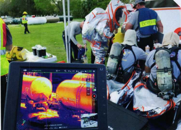 In Florida, USA, firefighters use thermal imaging drones to assess the fire scene. 