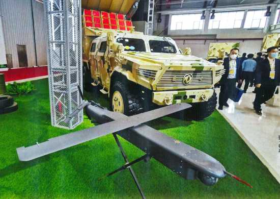 China is a major drone country. Every year at the Zhuhai Air Show, there are dozens of drones ranging from a few kilograms to more than ten tons. The picture shows a swarm of drones carried by an off-road vehicle at the 2022 Zhuhai Air Show, which can also be used as cruise missiles.