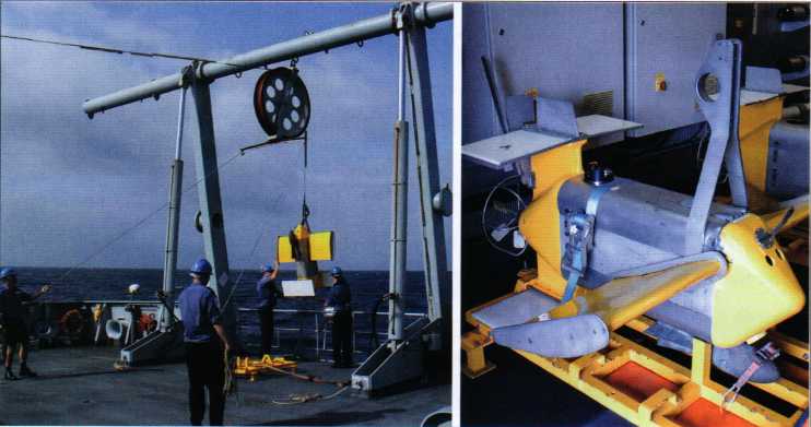 The crew on the Echo class is using the stern A-frame to deploy an ocean data recorder. The recorder carries various sensors, the propeller at the tail can generate electricity, the small glider can glide in the water, and can be towed at the stern at a speed of 10 knots to measure hydrological data 200 meters underwater. 