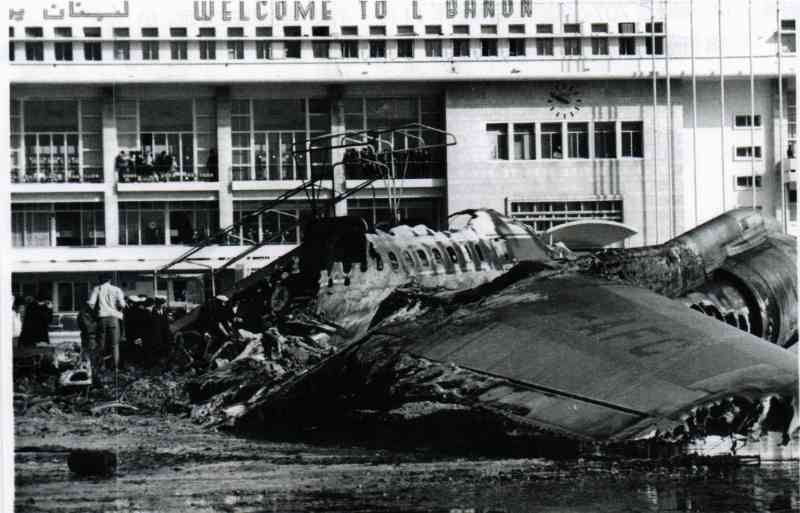 The wreckage of a Boeing 707-300 of the Middle East Airlines of Lebanon destroyed by the Israeli army. 