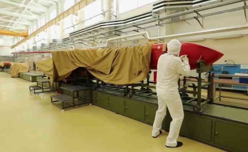 Today when anti-intercontinental ballistic missile technology is close to maturity,:, the advantage of nuclear-powered cruise missiles in being able to perform long-range complex evasive maneuvers at hypersonic speeds is clearly highlighted 