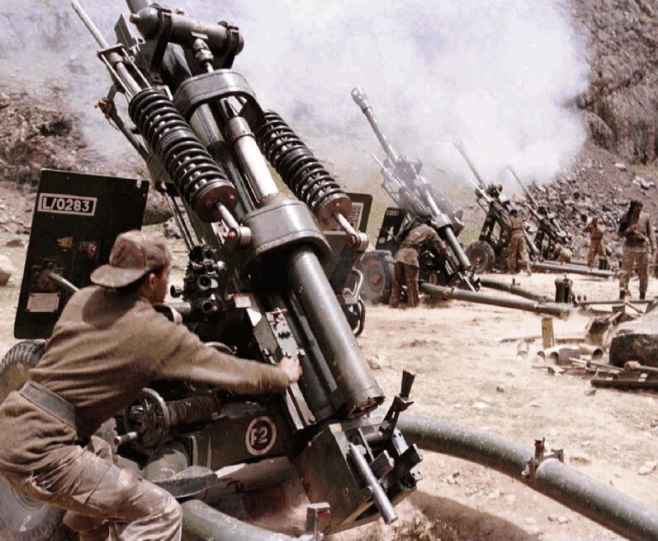 Indian Artillery MK1 howitzer conducts maximum elevation shooting 