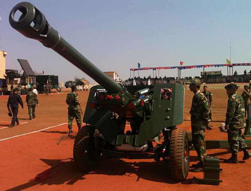 Indian Artillery MK2 Howitzer Base Display 