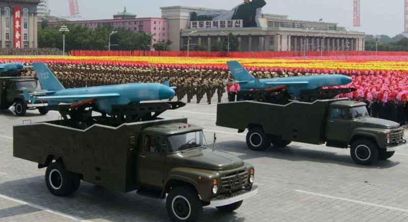 The development of North Korean drones is confusing. This drone first appeared in the military parade held by North Korea in April 2012 to commemorate the 100th anniversary of the birth of the late leader Kim Il-sung. According to Western analysis, its technical foundation comes from the American MQM-107D target drone obtained from the Middle East. 5.5 meters long, 3 meters wingspan, maximum speed 250 kilometers per hour, range 925 kilometers, flight altitude 12,000 meters. 